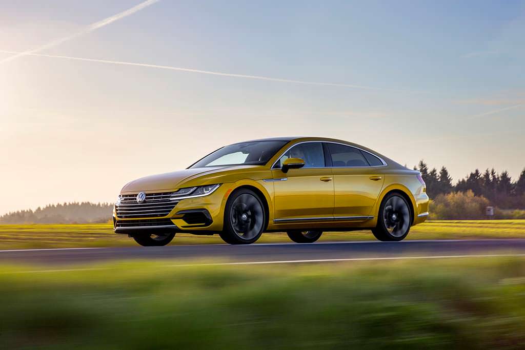 2019 Volkswagen Arteon R-Line 2019 Volkswagen Arteon R-Line