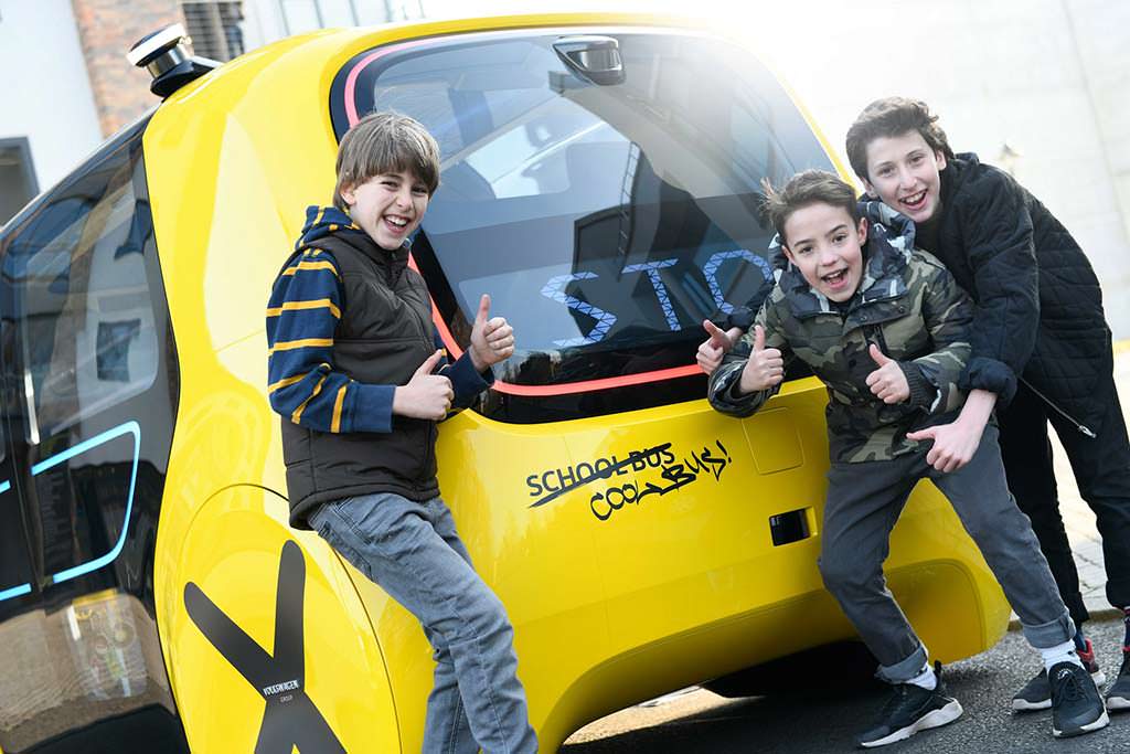 Школьный автобус без водителя Volkswagen Sedric School Bus Школьный автобус без водителя Volkswagen Sedric School Bus