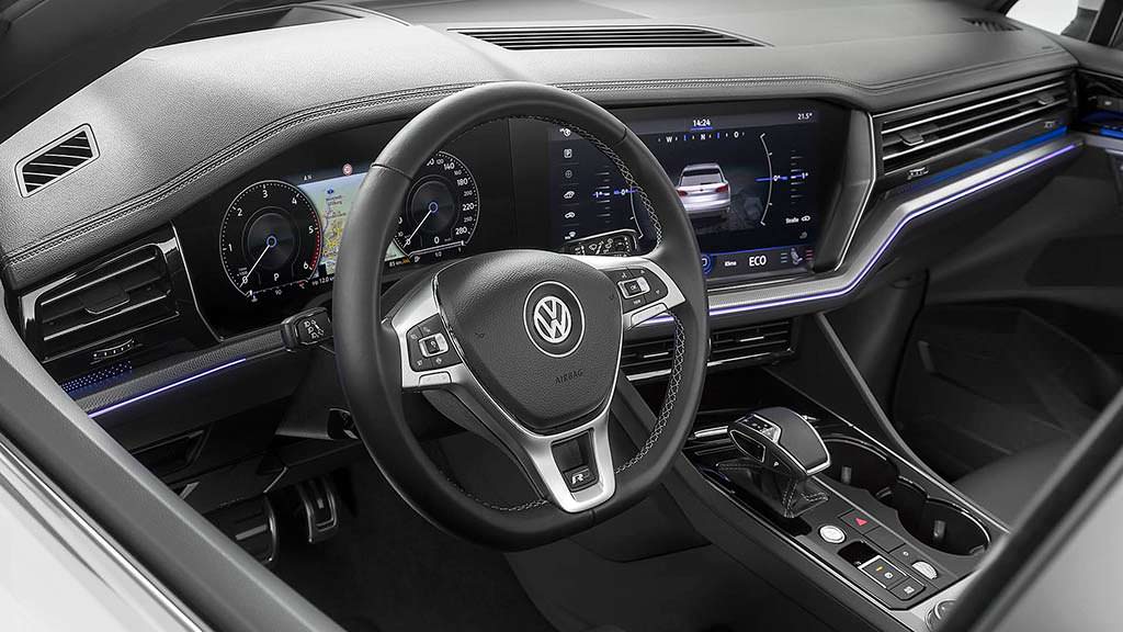 Фото внутри Volkswagen Touareg 2019 Фото внутри Volkswagen Touareg 2019