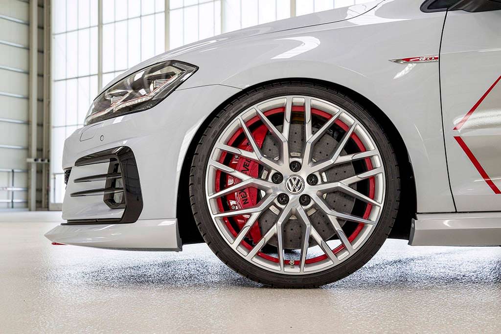 Колеса Volkswagen Golf GTI Next Level от Audi R8 Колеса Volkswagen Golf GTI Next Level от Audi R8