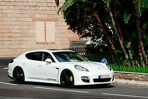 Porsche Panamera Turbo GTP 700