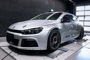 Volkswagen Scirocco R Stage-4 от немецкого тюнера Mcchip-dkr
