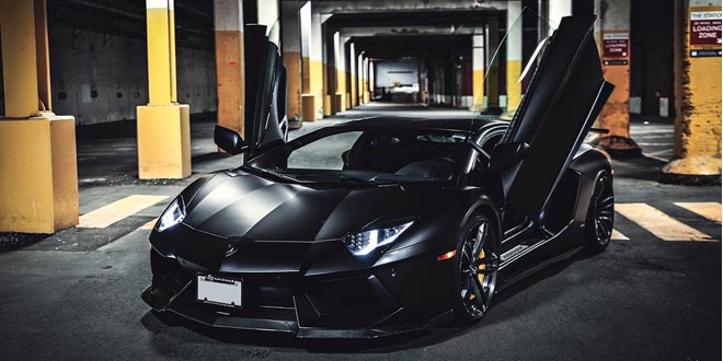 Черный матовый Lamborghini Aventador