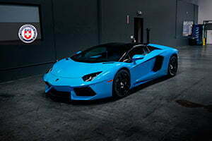 Lamborghini Aventador Roadster с дисками HRE Wheels