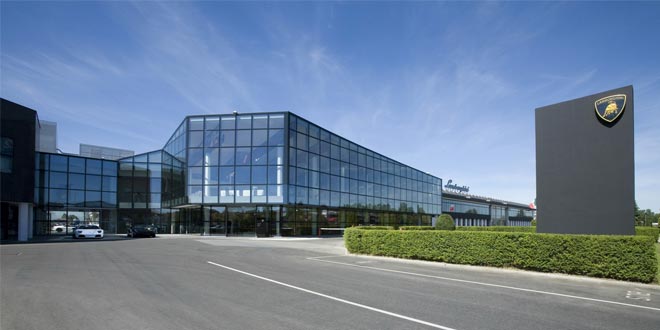 Фото-тур в музей Lamborghini в Италии (Сант'Агата-Болоньезе)