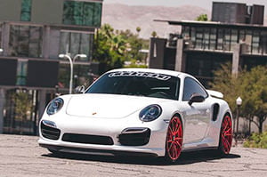 Porsche 911 Turbo от американского ателье Vivid Racing