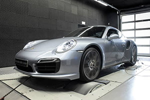 Porsche 991 Turbo S в апгрейде Mcchip DKR