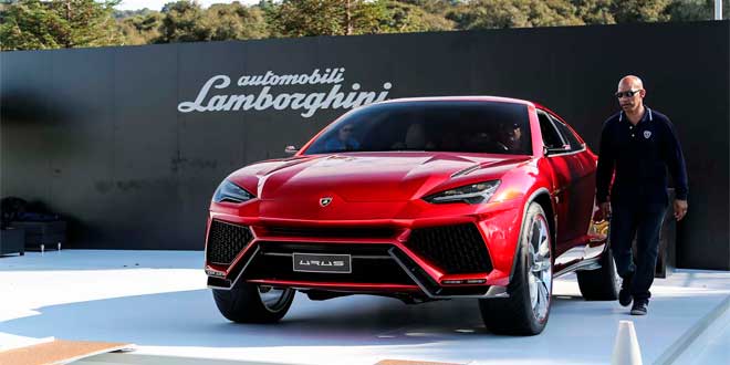 Живое фото Lamborghini Urus