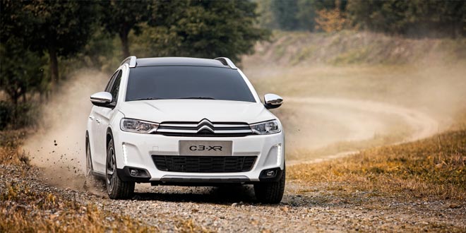 Компактный кроссовер Citroen C3-XR