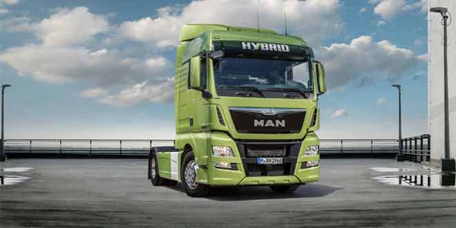 Представлен тягач MAN TGX D38 и гибридный MAN TGX Hybrid