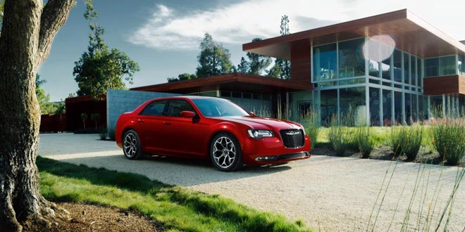 Бизнес-седан Chrysler 300