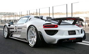 Рендер Porsche 918 Weissach на дисках HRE Wheels