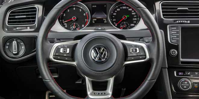 Volkswagen разработает руль с тачпадом
