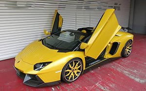 Lamborghini Aventador Roadster от Office-K