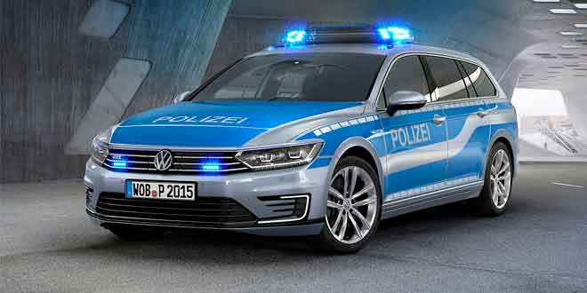 Полицейский Volkswagen Passat GTE