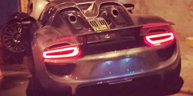 Разбитый Porsche 918 Spyder в Шанхае