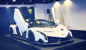 Lamborghini Veneno Roadster