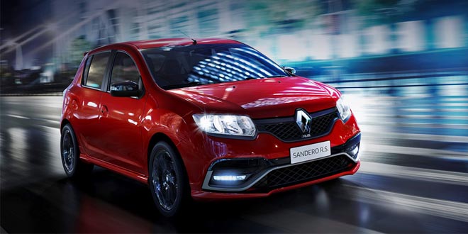 Горячий хэтчбек Renault Sandero RS