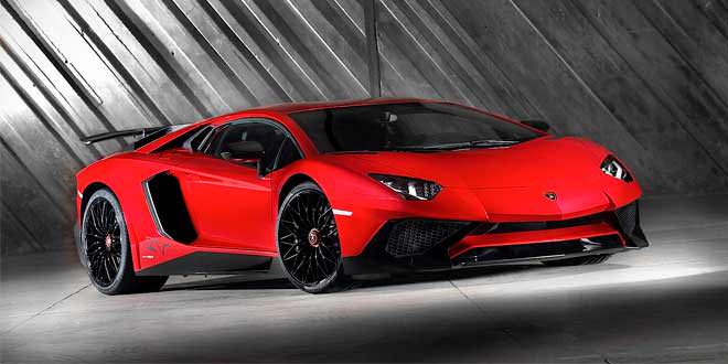 Lamborghini показала экстремальный Aventador SV | фото