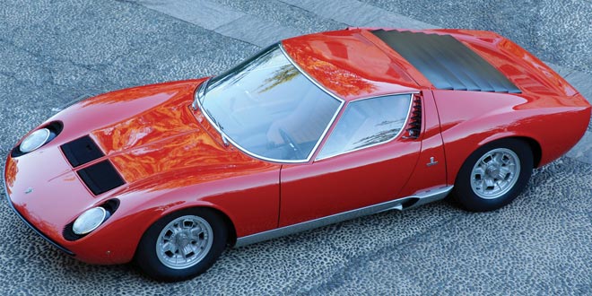Lamborghini Miura P400 из фильма «Ограбление по-итальянски»