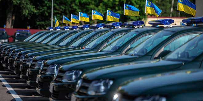 Украинским пограничникам выдали пикапы VW Amarok и микроавтобусы VW Transporter