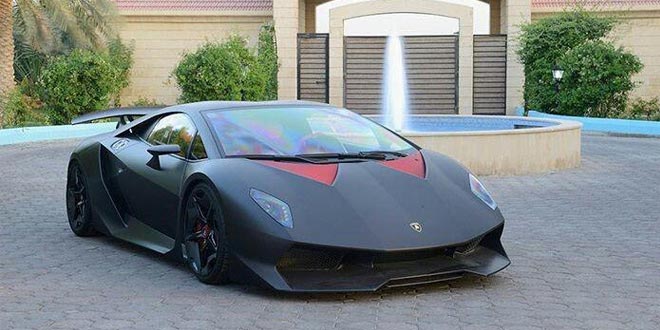Lamborghini Sesto Elemento