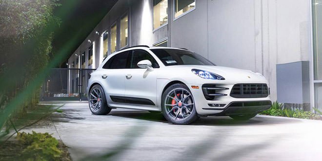 Porsche Macan Turbo на новых дисках Vorsteiner | фото