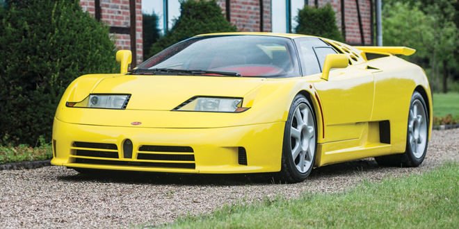 Суперкар Bugatti EB110 Super Sport образца 1992 года