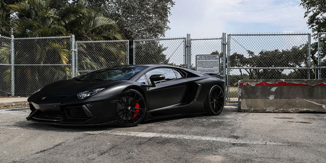 Матовый чёрный Mansory Aventador на дисках Forgiato | фото