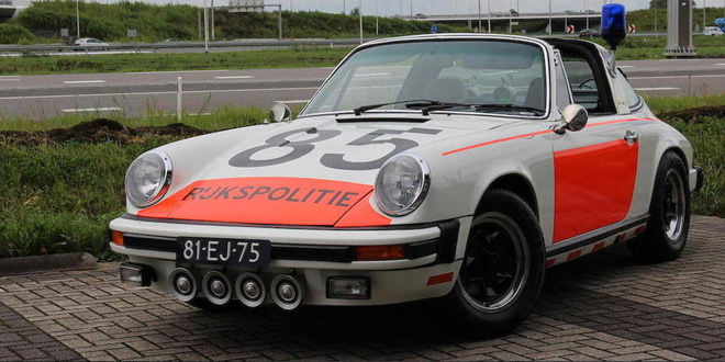 Полицейская Porsche 911 Targa 1974 года
