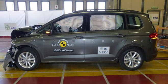 Volkswagen Touran на краш-тестах Euro NCAP