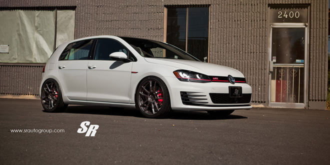 Белый Volkswagen Golf GTI от SR Auto Group | фото, инфо