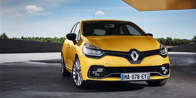 Горячий хэтчбек Renault Clio RS 2017