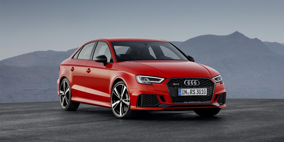 «Горячий» седан Audi RS3