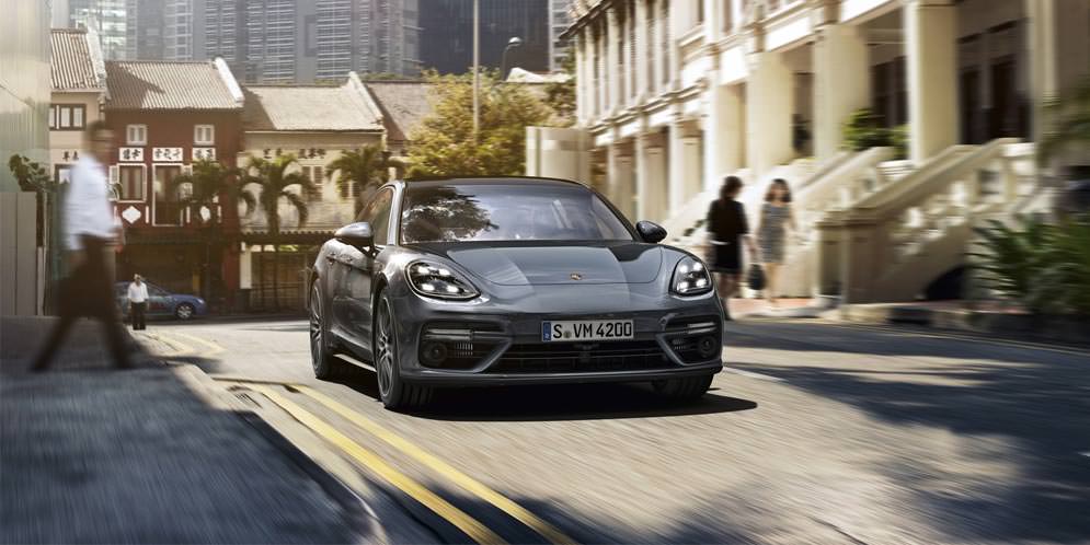 Новая Porsche Panamera Turbo 2017