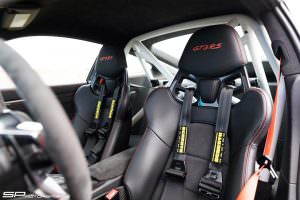 Кресла-ковши в авто