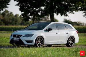 Горячий универсал СЕАТ Леон Купра СТ 280