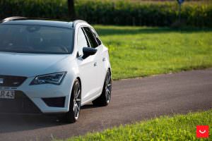 Белый СЕАТ Леон Купра 280 СТ