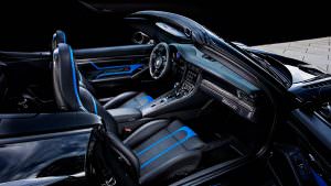 Салон Porsche 911 Turbo Cabriolet от TechArt