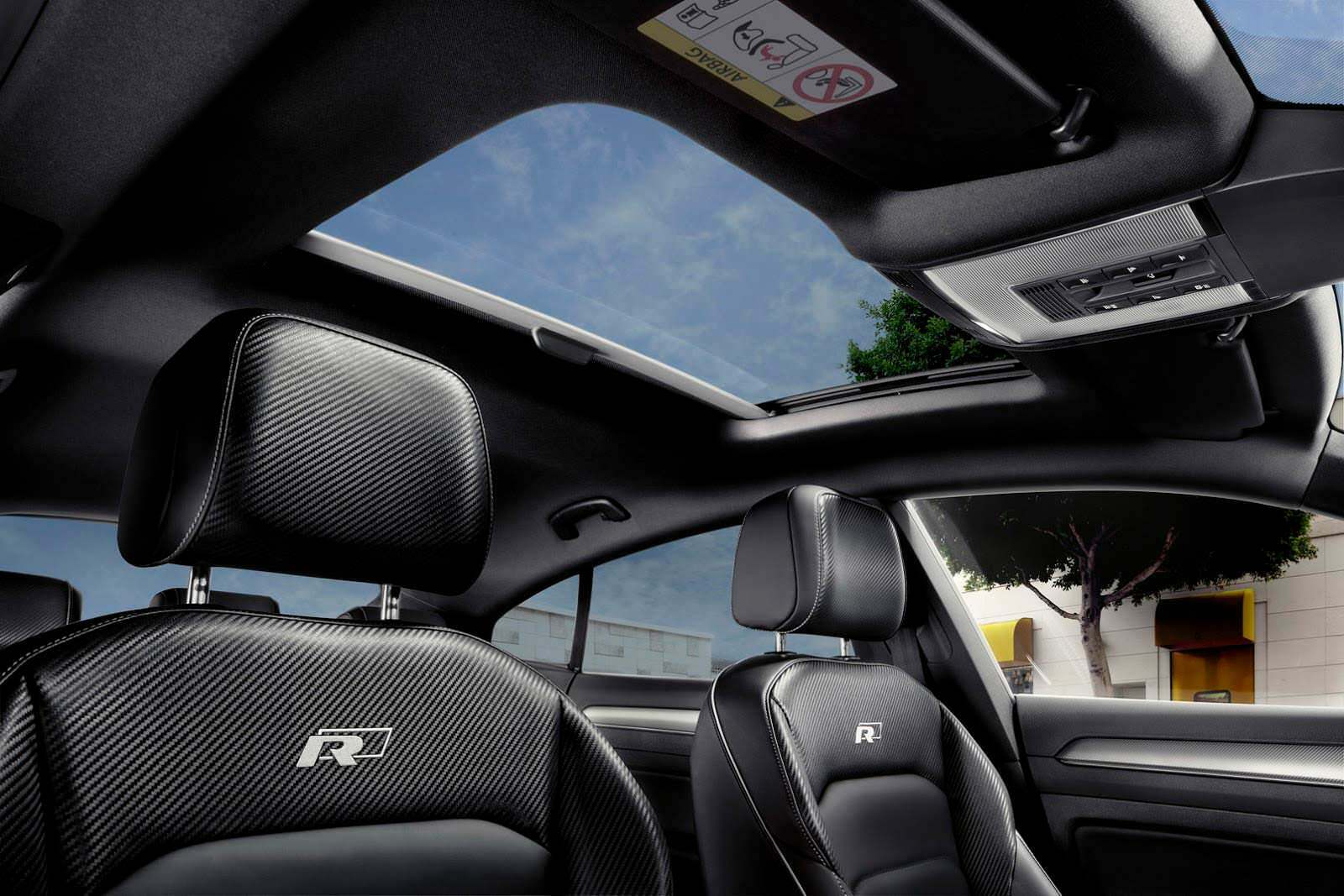 Люк в крыше VW Arteon