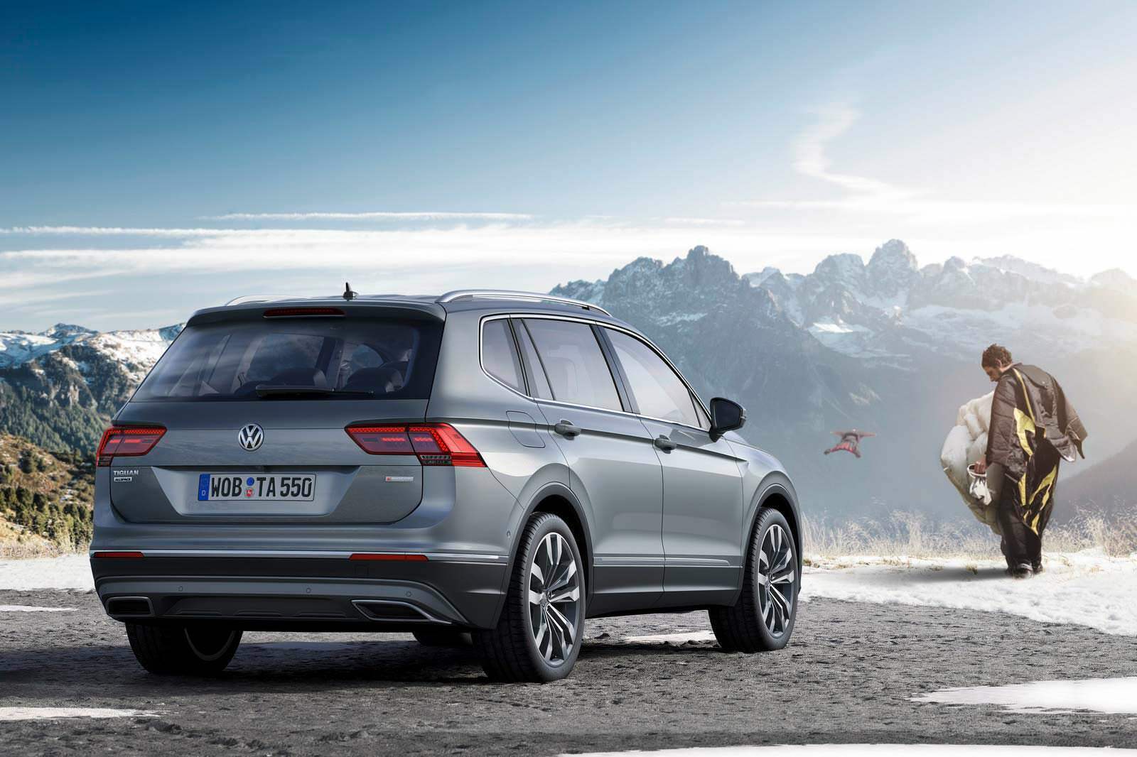 Семиместный Volkswagen Tiguan Allspace