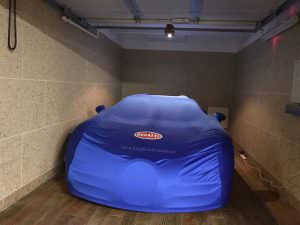 Фото | Бугатти Вейрон Тиффани в чехле