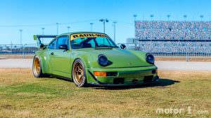 Фото | RWB Porsche 911 (964)