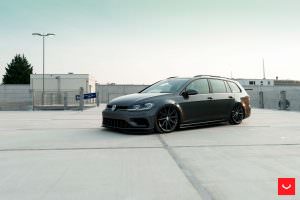 Фото | Тюнинг VW Golf R Variant 2017 от Vossen