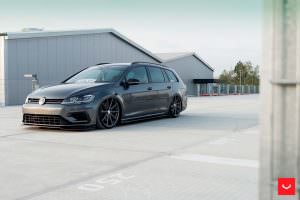 Фото | Тюнингованный универсал Volkswagen Golf R Variant 2017
