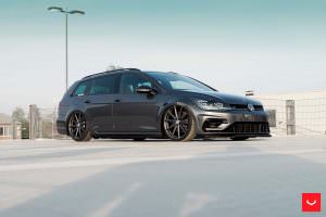 Новый VW Golf R Variant 2017 от Vossen
