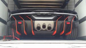 Выхлопные трубы по центру Lamborghini Centenario LP770-4