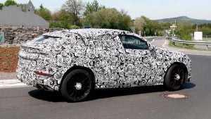 Шпионские фото Lamborghini Urus в Нюрбургринге