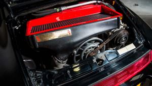 3,3-литровый двигатель Porsche 911 Turbo S Leichtbau