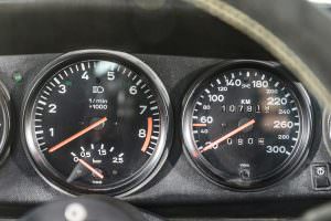 Приборная панель Porsche 934/5 Martini Racing